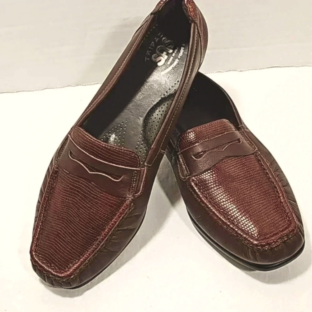 SAS womens leather penny loafer shoes sz 9.5W brown slip-on two-tone Cus…